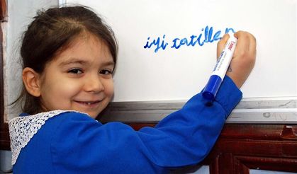 İzmirli aileler atölyede: Tatilde aile odaklı eğitim verildi