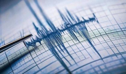 Balıkesir'de korkutan deprem