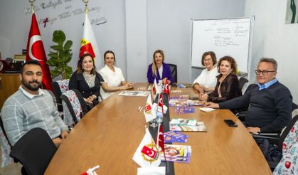 İGC: Şiddete karşı güçlü iş birliği... Duvar öreceğiz