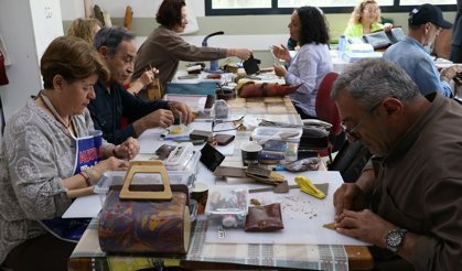 Geçmişin izlerini deriye kazıyor