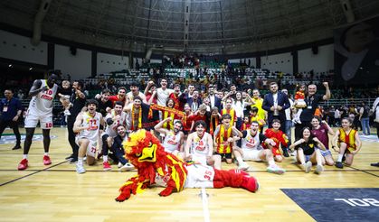 Göztepe tarihi eşikte! Final için son maç