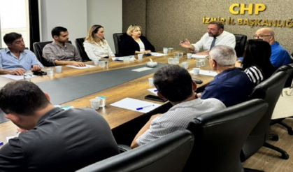 Atanan CHP İzmir İl Yönetimi ilk toplantısını yaptı
