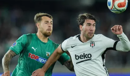 Beşiktaş yenildi ama turladı
