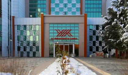 YÖK’ten İran’da savaş nedeniyle eğitimleri aksayan öğrencilere geçiş imkanı