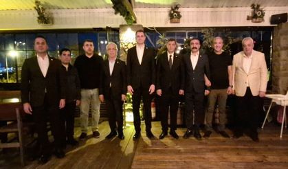 Yeni Parti'de kongre toplantısı