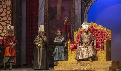 İzmir Devlet Opera ve Balesi 45'inci sezona merhaba diyor