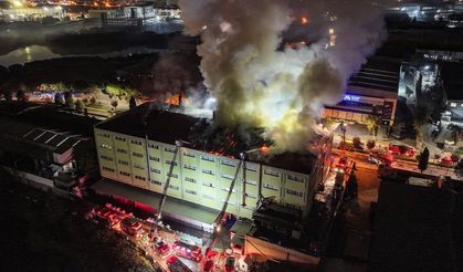 Ayakkabı fabrikasında yangın: Alevlere 8 noktadan müdahale