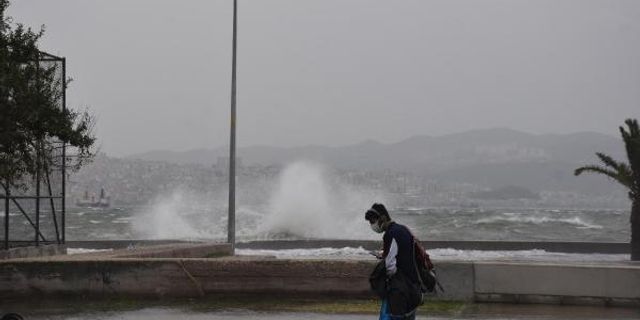 Ege Denizi'nin kuzeyi için 'fırtına' uyarısı