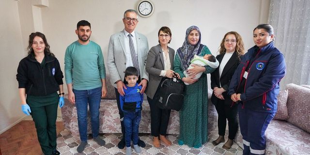 Gaziemir’de anne ve bebeklerine özel hizmet