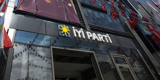 Macit Sefiloğlu yazdı: İYİ Parti İzmir'de yangın var