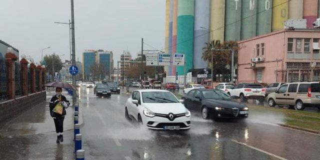 Şemsiyeleri hazırlayın: İzmir için kuvvetli sağanak uyarısı!