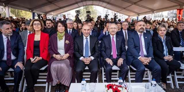Kılıçdaroğlu'dan İzmir Büyükşehir'e övgü!