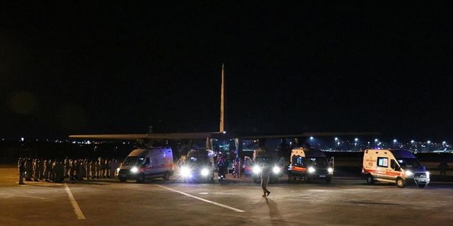 46 yaralı tedavileri için İzmir'e getirildi