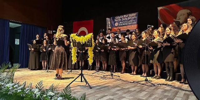 Bucak Türk Müziği Korosu il birincisi oldu