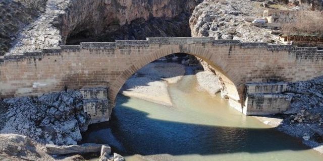 Roma yapımı  Cendere Köprüsü depremi yendi