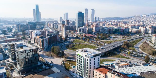 İzmir Bornova'da 4 katlı binadan hisse satılacaktır
