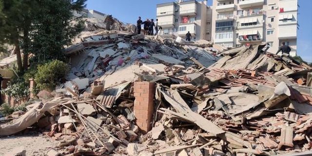 İzmirli depremzedeler kaderine terk ediliyor!