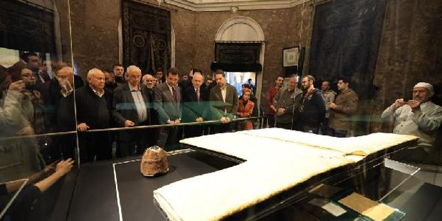 Kılıçdaroğlu ve İmamoğlu’ndan Hırka-i Şerif ziyareti
