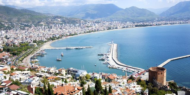 Antalya Alanya'da 2.380 m² arsa mahkemeden satılıktır