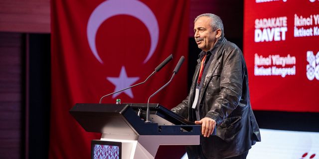 Sırrı Süreyya Önder: İzmir halkına, yöneticilerine çok iş düşüyor