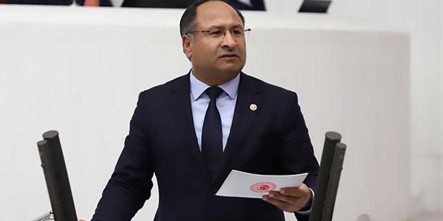 Özcan Purçu, CHP'den istifa etti!