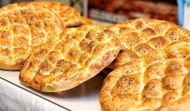 2025 pide fiyatı belli oldu! Ankara, İstanbul, İzmir'de 250 gram pide kaç TL'den satılacak?