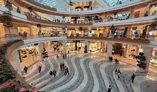 Kurban Bayramı 1. günü AVM’ler açık mı kapalı mı? Güncel çalışma saatleri
