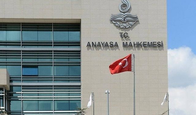 AYM, dilekçede kullanılan ifadeler nedeniyle iş akdinin feshini hak ihlali saydı