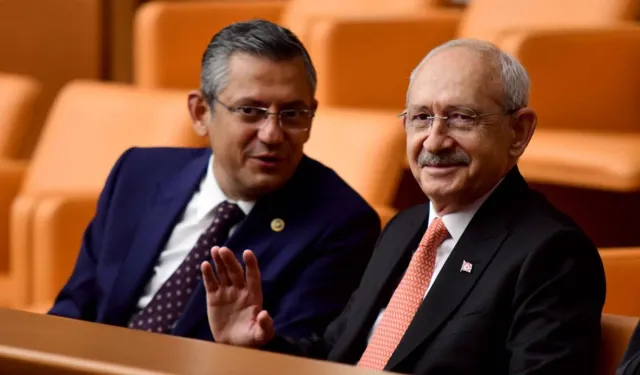 Özgür Özel ve Kemal Kılıçdaroğlu bu akşam bir araya geliyor: Gündem tüzük değişiklikleri!