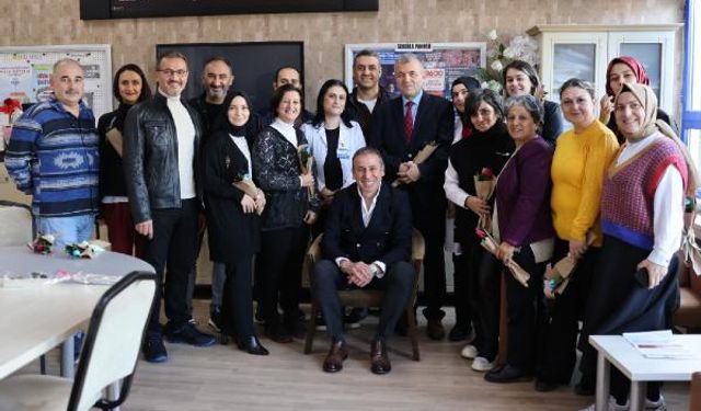 Abdullah Avcı’dan Öğretmenler Günü ziyareti