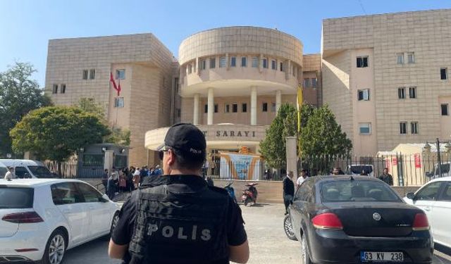 Sahte savcı, gerçek savcıya yakalandı