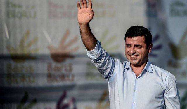 Demirtaş'tan yeni sürece dair ilk açıklama: Destek verdi