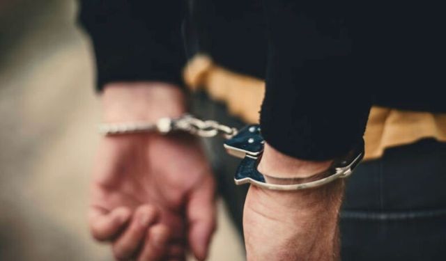 Zehir operasyonunda beş şüpheli tutuklandı