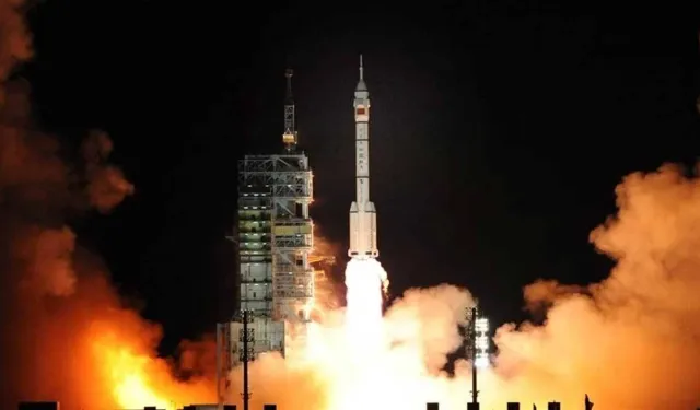 Çin, 2024’te uzay istasyonuna iki insanlı görev düzenleyecek