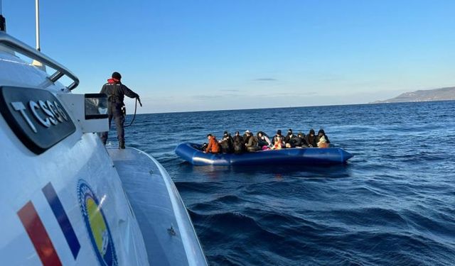 Ayvalık açıklarında 39 kaçak göçmen kurtarıldı