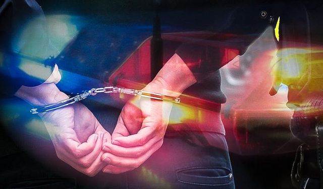 İzmir'de yakalanan iki kişi tutuklandı