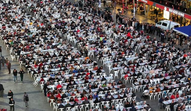 Aydın'da 15 bin kişilik iftar!