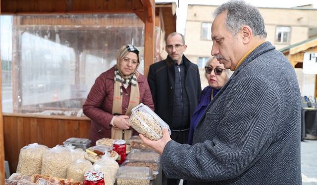 Kayseri Talas'ta 'Maharetli Eller' ramazanda da sürüyor