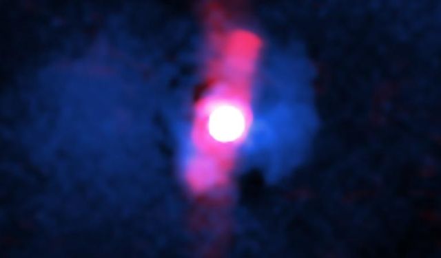 Dünyaya en yakın kuasarın çevresi, alışılmadık biçimde sakin ve soğuk
