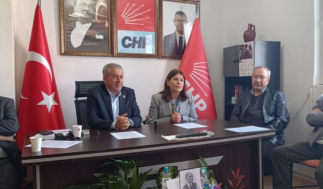 CHP Foça Belediye Başkan Adayı Saniye Bora Fıçı: 'Tarım Arazilerini Koruyacağız, Rant Projelerine İzin Vermeyeceğiz'