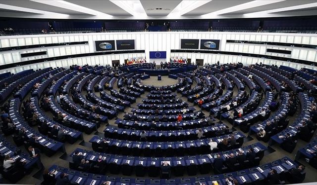 Avrupa Parlamentosu'ndan İran'a karşı hamle