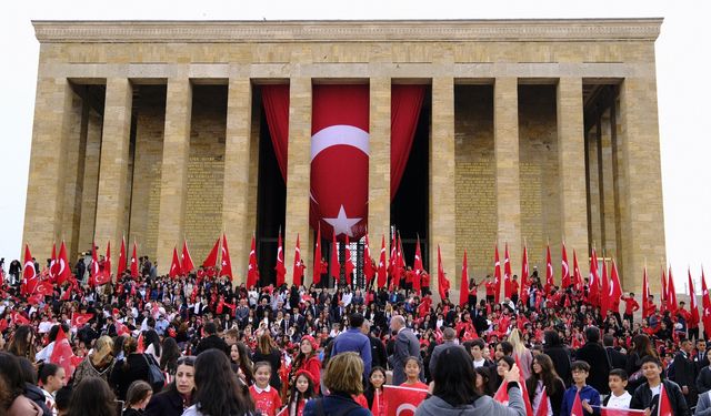 29 Ekim Anıtkabir ziyaret saatleri 2024 | Anıtkabir 29 Ekim’de saat kaça kadar açık?