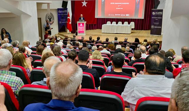 İzmir İl Sivil Toplumla İlişkiler Müdürlüğü'nden STK'lara Bilgilendirme Toplantısı