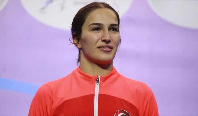 Buse Tosun Çavuşoğlu, altın madalya kazandı