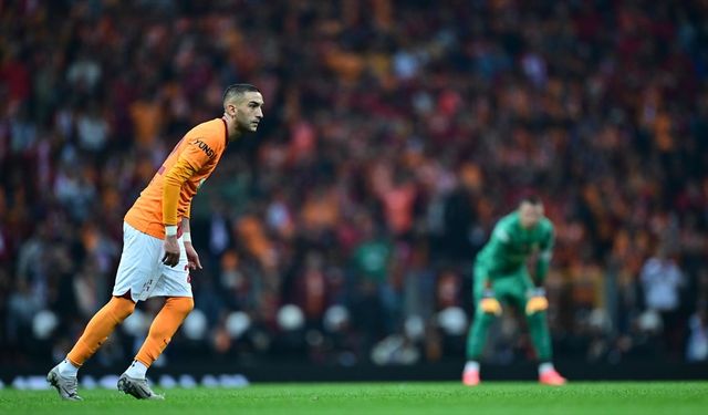 Galatasaray, Hakim Ziyech'i kadrosunda tuttu