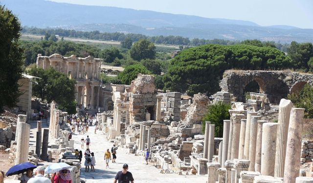 Bayramda Efes'e büyük ilgi!