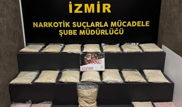 İzmir'deki uyuşturucu operasyonlarında 5 kişi tutuklandı