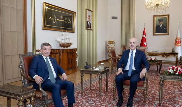 TBMM Başkanı Kurtulmuş, Gelecek Partisi Genel Başkanı Davutoğlu'nu kabul etti