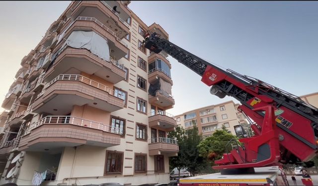 Babasına ulaşamayan oğlunun ihbarıyla eve giren itfaiye, cesetle karşılaştı