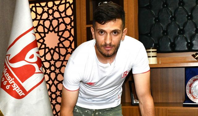 Balıkesirspor'da çifte imza